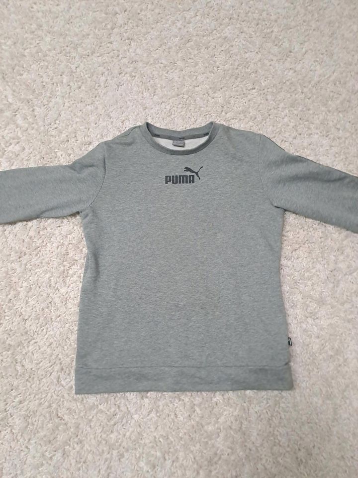 Grauer Puma Pullover in Wuppertal