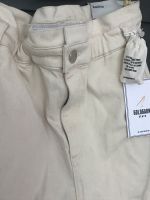 Jeans Hose Creme weiß goldgarn 30 M 38 40 high waist Bonn - Weststadt Vorschau