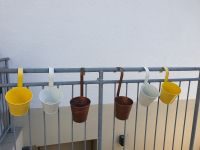 6 Blumentöpfe zum Einhängen in versch. Farben und Größen Bayern - Salzweg Vorschau