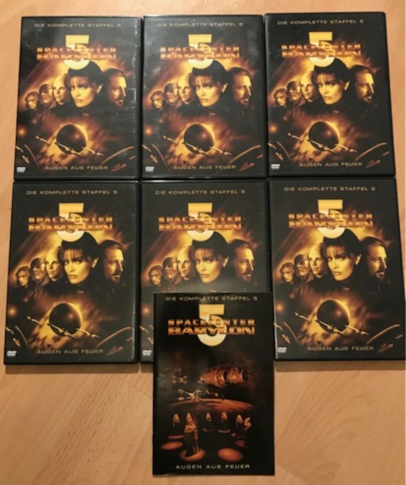 Spacecenter Babylon 5, Season 1-5 - 30 DVD's, Top Zustand, Vers. in Herscheid