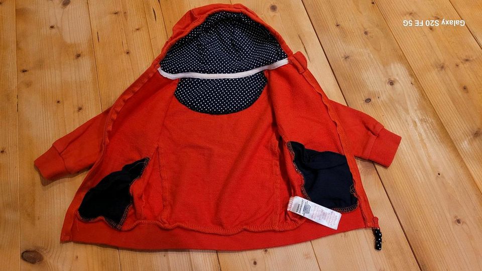 Sweatjacke 9 bis 12 Monate, Gr 74/80 in Duisburg