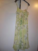 Sommerkleid Gr 38 locker luftig , fast neu Sachsen - Grosshartmansdorf Vorschau