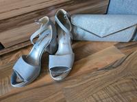Schuhe mit passender Clutch Sachsen - Werdau Vorschau