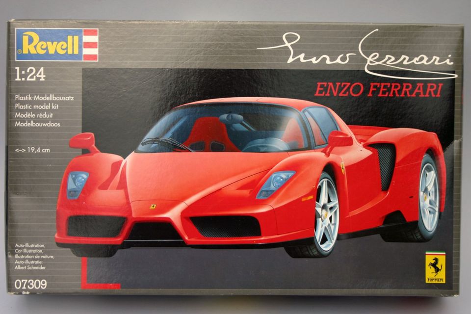 Revell Ferrari Enzo Nr. 07309 Modellbausatz 1:24 ungebaut, neu in Altenstadt