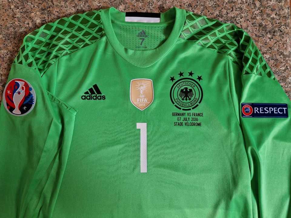 Adidas DFB Deutschland Spielerversion Trikot Set EM 2016 NEUER in München