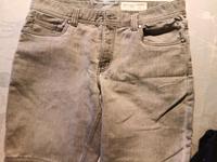 Zwei Herren Jeans Shorts 52 Casual fit Bremen - Vegesack Vorschau