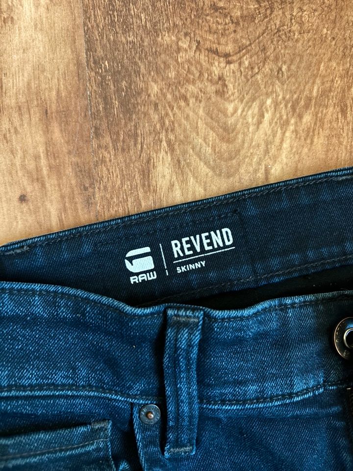 Jeans von RAW in Jever