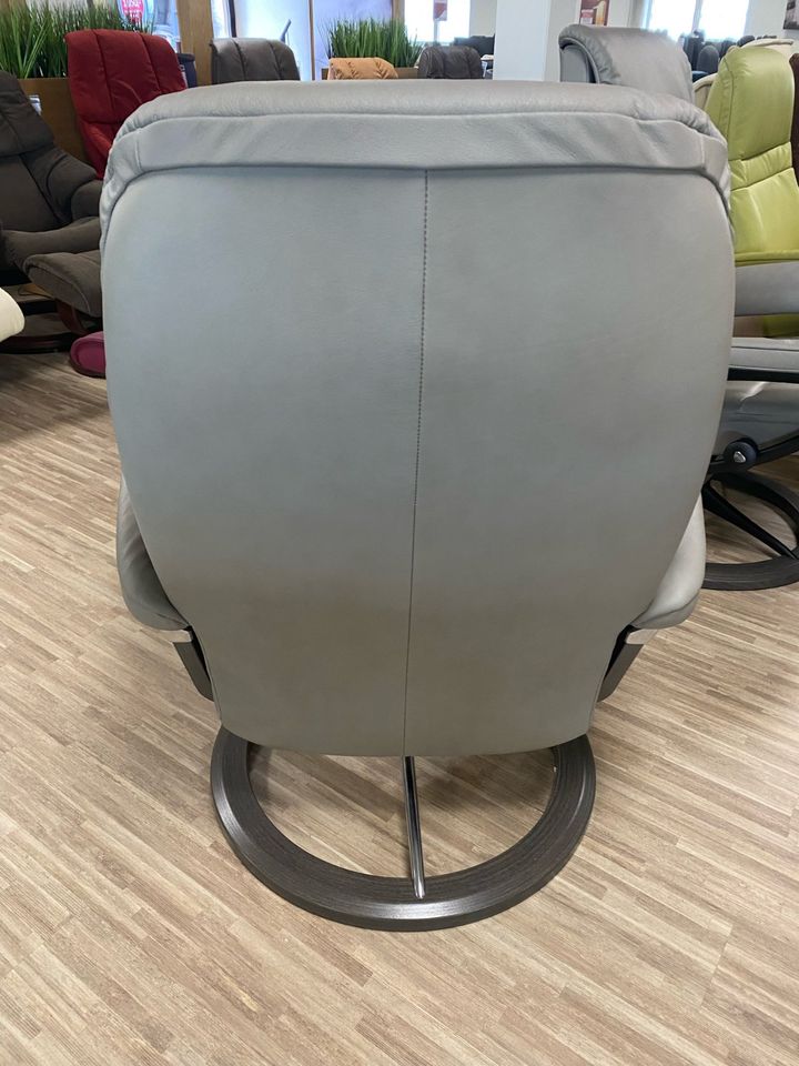 Sale -50% Rabatt / Stressless Sessel + Hocker Sunrise Silver Grey in Kaiserslautern