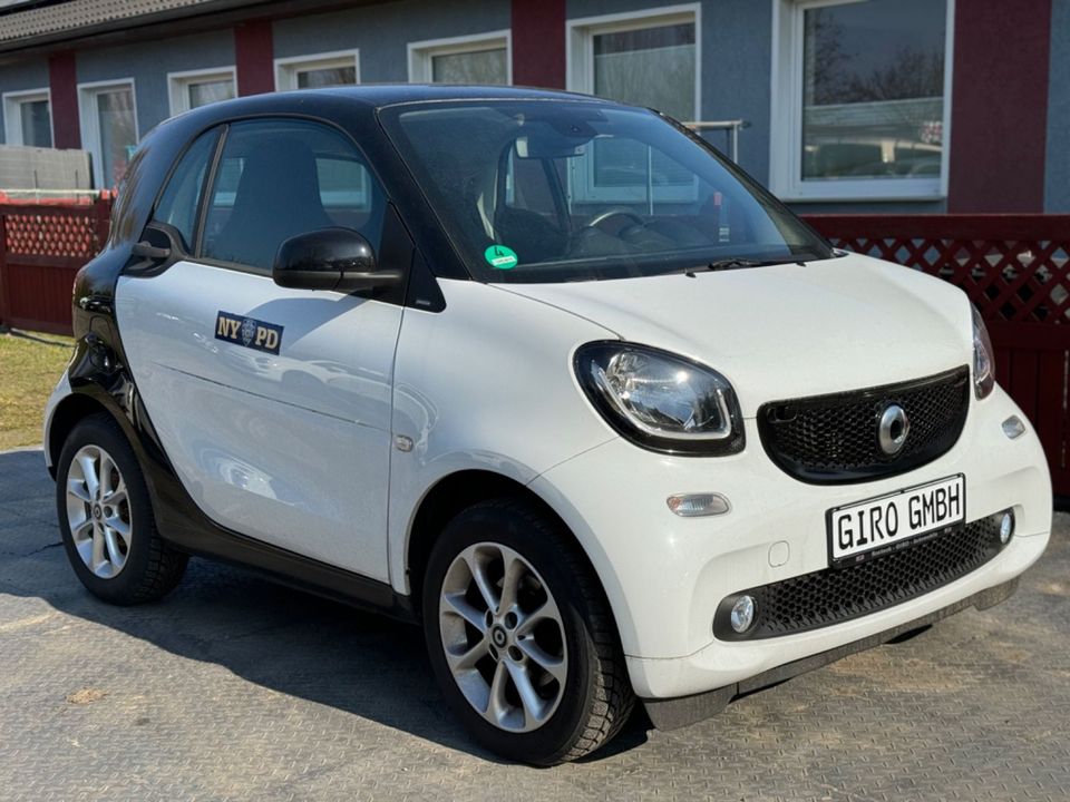 Smart ForTwo coupe 1.0 Panorama ,24Tkm,Klima,Temp.S-H, in Rostock