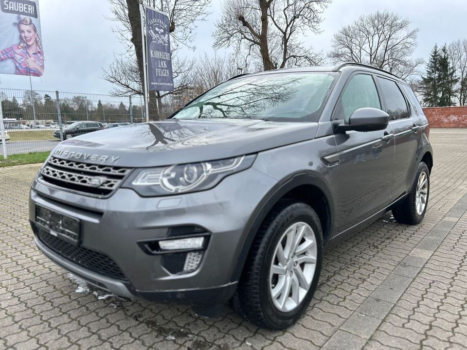 Land Rover Discovery Sport SE AWD in Bovenden