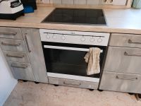 Küche mit E-Geräten guter Zustand grün blau Nordrhein-Westfalen - Stemwede Vorschau