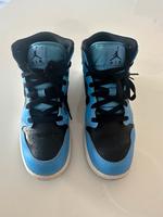 Air Jordan blau 39 Hessen - Herborn Vorschau