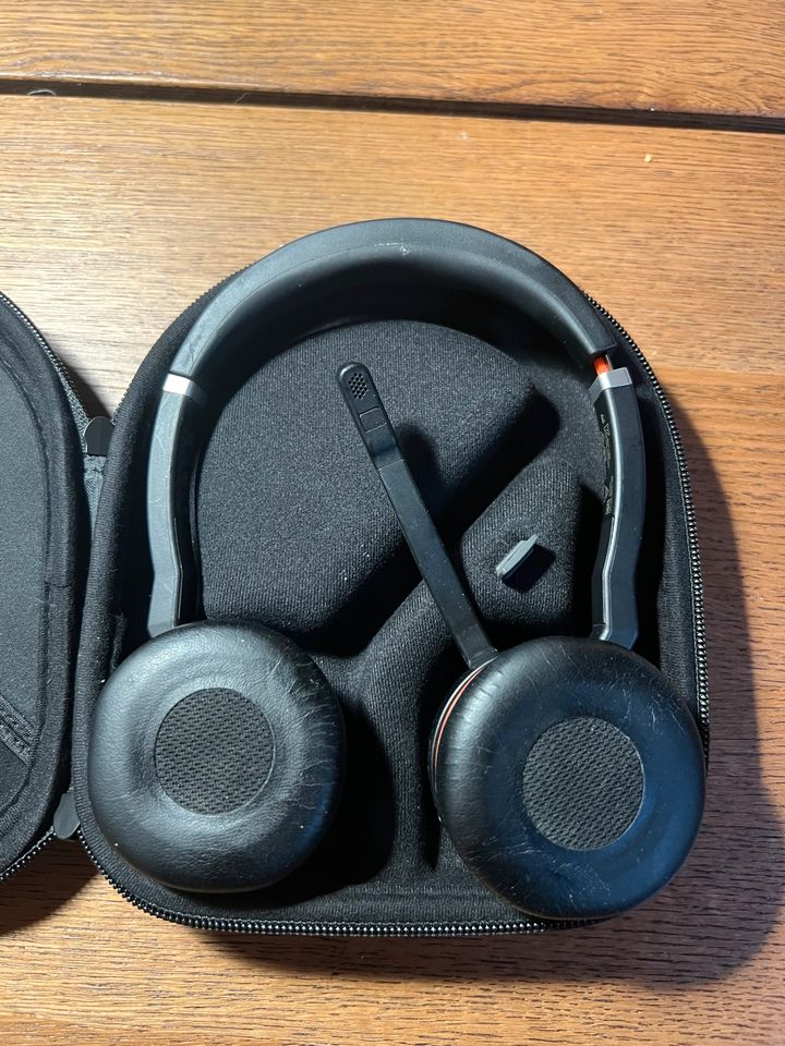 Jabra Evolve 75 Noise Canceling Headset mit Ladestation in Adlkofen