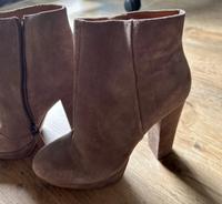 Stiefelette Another A Gr. 38 taupe/ braun Hessen - Neukirchen Vorschau
