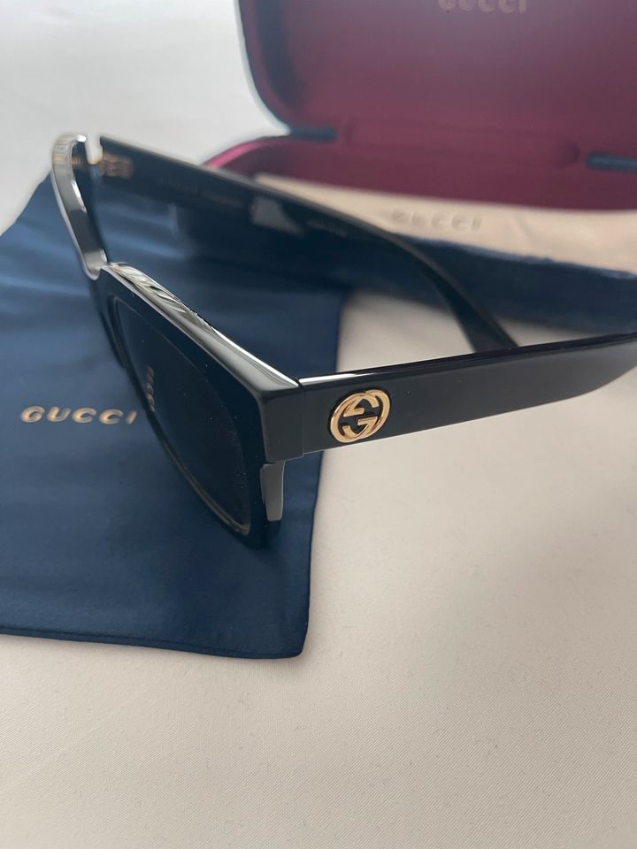 Gucci Sonnenbrille Original kein fakegedöns in Düsseldorf