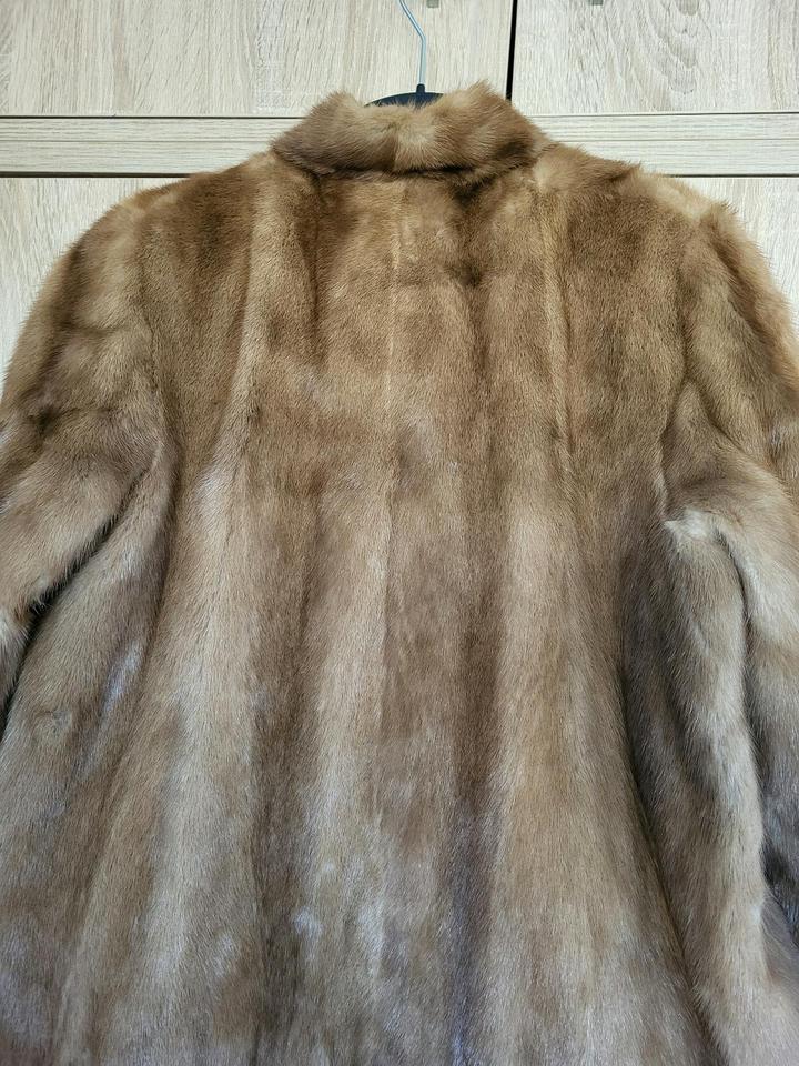 ✨Sehr gut erhaltene Nerzjacke mit Bindebändern-Größe 40✨ in Backnang