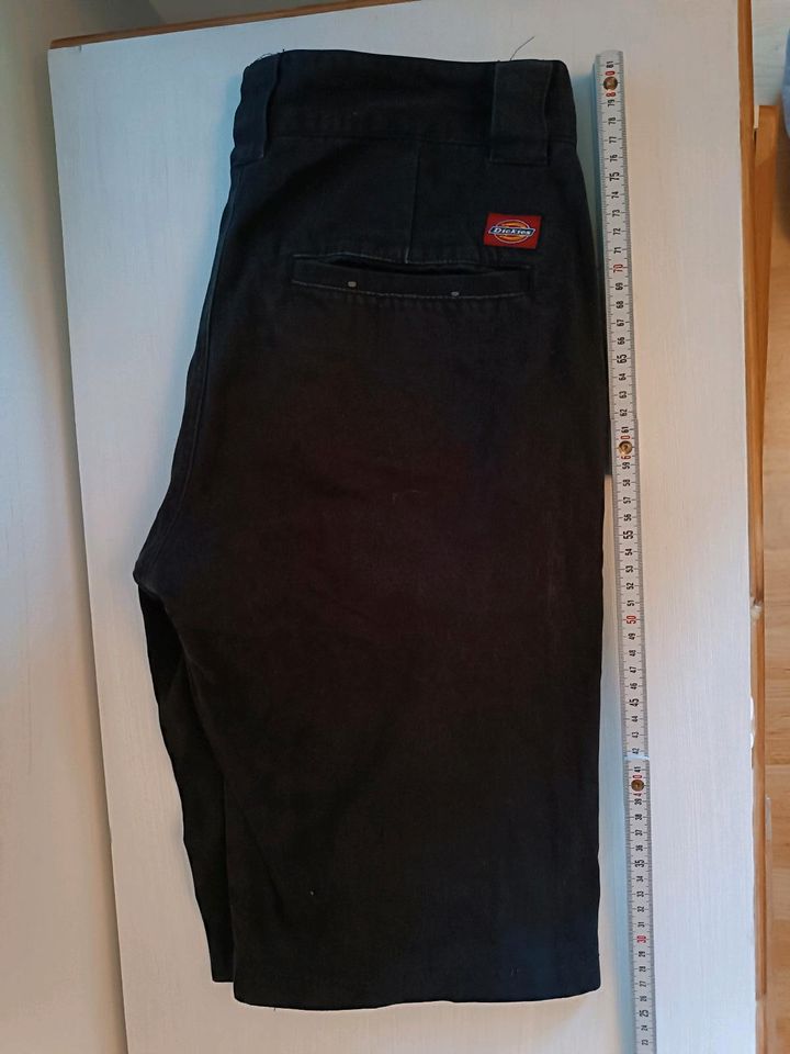 Dickies Hose S/kurz in Wuppertal