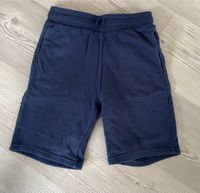 H&M Shorts kurze Hose Gr 134 dunkelblau Hessen - Borken Vorschau