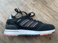 Adidas Turnschuhe Sneaker Gr.36 schwarz mit apricot Streifen Nordrhein-Westfalen - Paderborn Vorschau