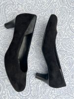 Gabor Pumps Wildleder 40,5 Schwarz Absatz 6 cm Schleswig-Holstein - Dannewerk Vorschau