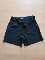 Damen kurze Hose CALVIN KLEIN US Gr.10,NEU,Shorts Nordrhein-Westfalen - Unna Vorschau