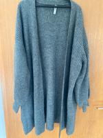 NEUE Strickjacke Größe 50/52 Bayern - Arnstein Vorschau