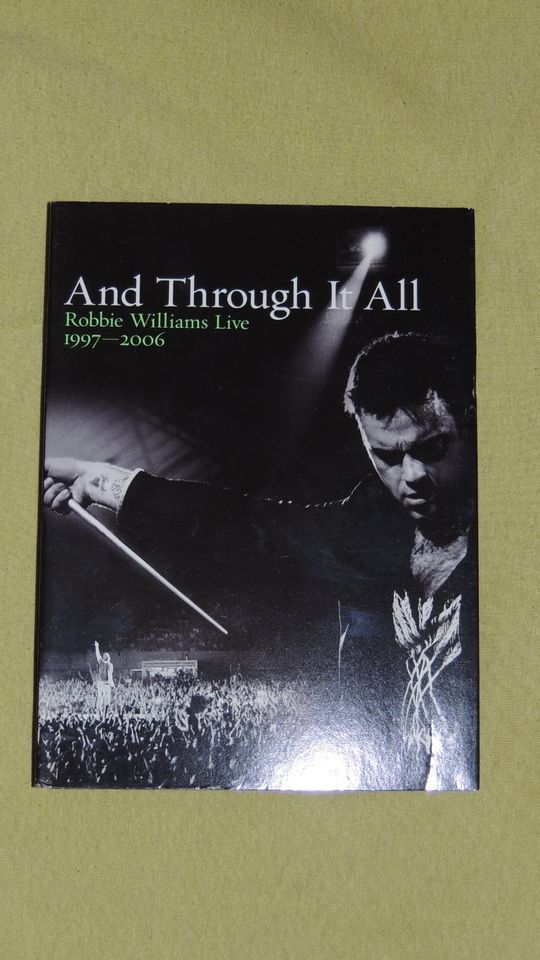 ROBBIE WILLIAMS "And Through It All: Live 1997-2006" 2DVD in Hamburg