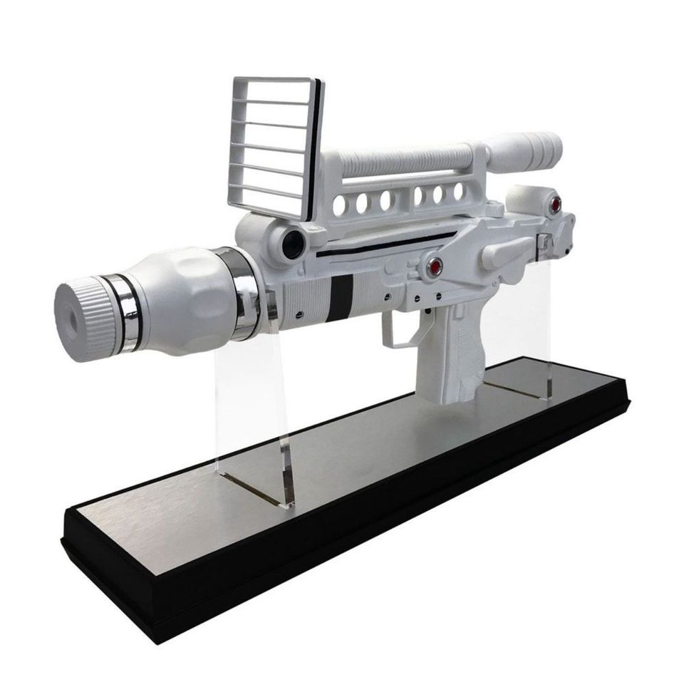 Moonraker Laser Gun 1/1 James Bond Replik Limited 50cm Factory En in Mayen