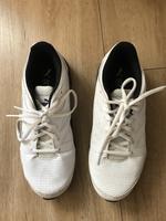 PUMA Sportschuhe, sehr wenig getragen, Gr. EUR 40, weiß Hessen - Hadamar Vorschau
