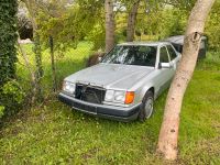 Mercedes w124 220e Motor läuft Saarland - Illingen Vorschau