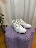 Reebok Classic Weiß Gr. 38,5 Düsseldorf - Benrath Vorschau