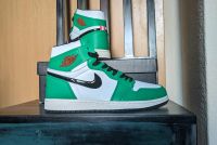 Nike Air Jordan 1 High 'Lucky Green' Gr. 42 Frankfurt am Main - Bornheim Vorschau