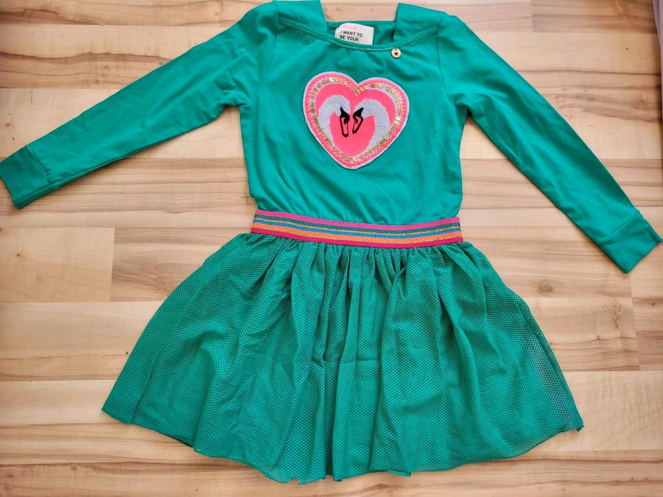 Mim pi kleid grün gr. 128, wie neu in Fürth