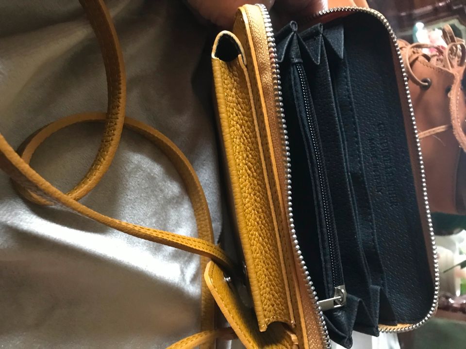 Handytasche /m.Geldbörse Leder NEU inkl.Versand in Selent