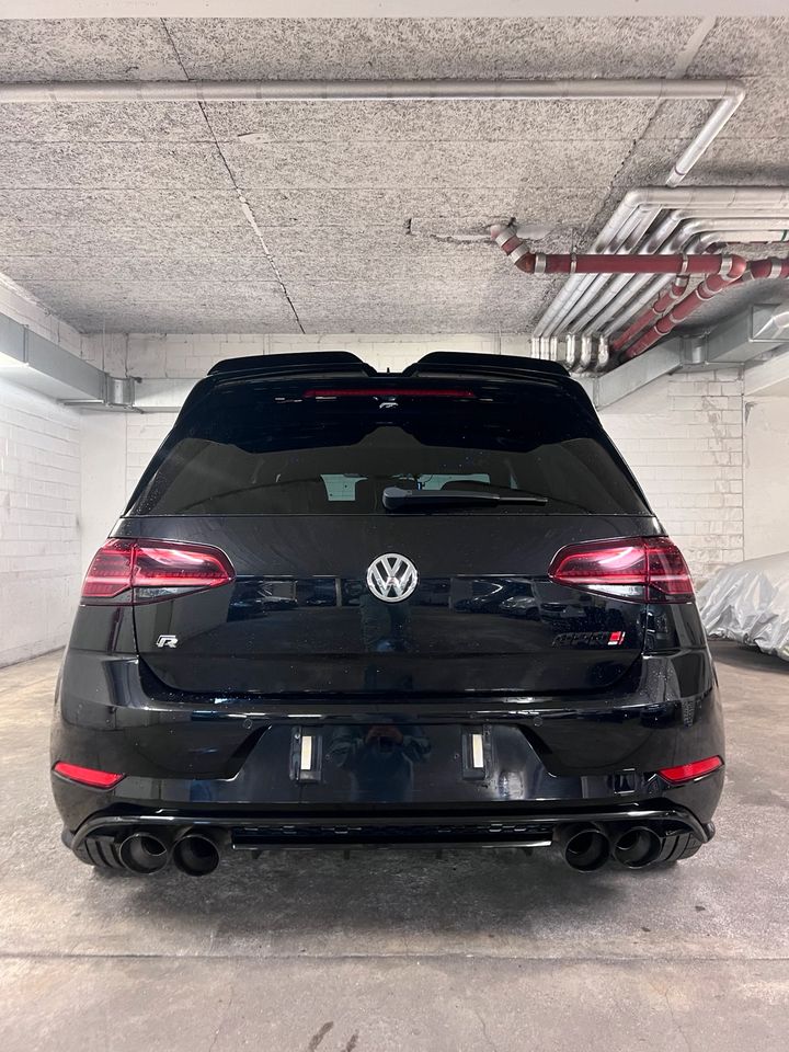 Volkswagen Golf 7 R 2.0 Tsi 4 Motion Dynaudio Panorama APR no opf in Berlin