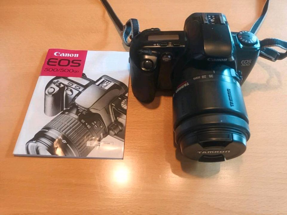 Spiegelreflexkamera Canon EOS 500 in Rottenburg am Neckar