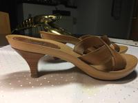 Clogs Holzclogs von BOSS Gr. 37 Hessen - Neustadt Vorschau