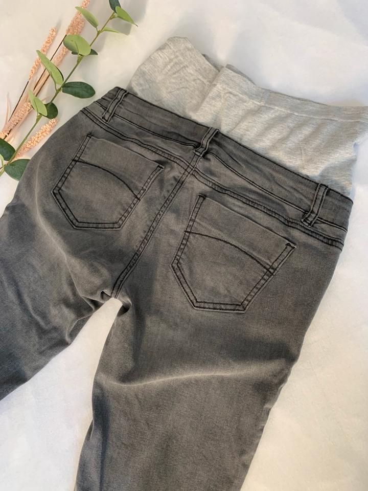 Umstandskleidung Stillkleidung S Jeans Einlagen Shorts BH in Berlin