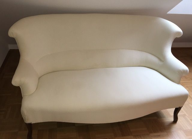 französisches Sofa aus der Zeit der Jahrhundertwende, um 1900 in Friedrichsdorf