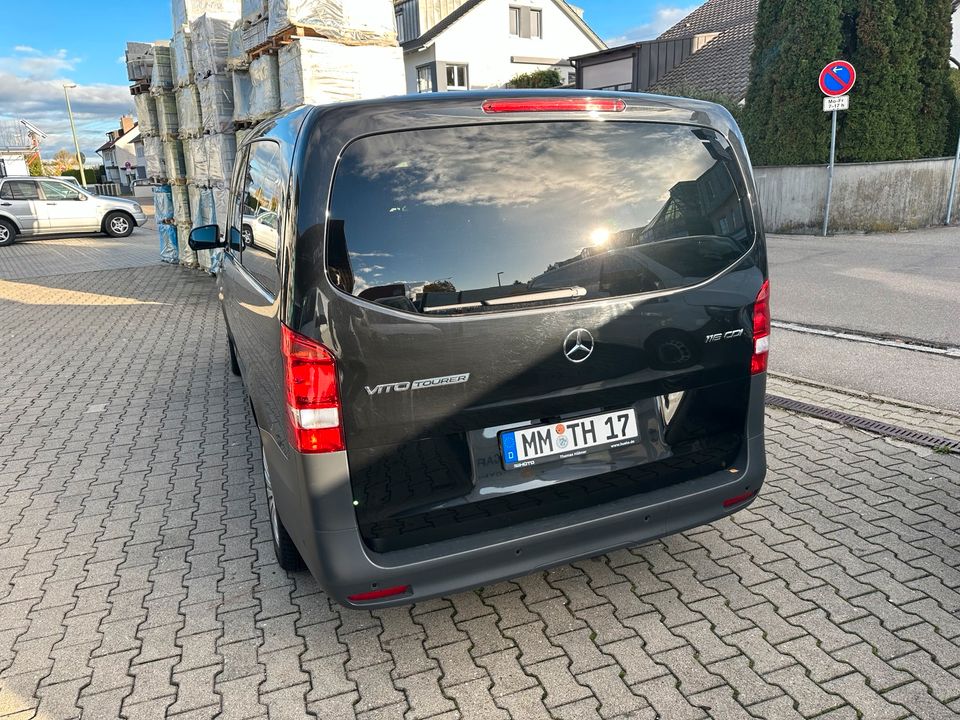 AUTO Mercedes Kleinbus Vito AUTOMATIK 116 Lang 9 Sitze MIETEN in Memmingen