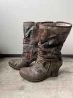 Mustang Winterstiefel 40 Hessen - Hatzfeld (Eder) Vorschau