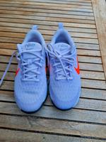 Nike Air Zoom Sportschuh  38.5 Nordrhein-Westfalen - Krefeld Vorschau