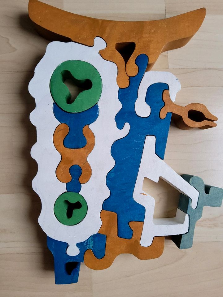 Handmade Holzpuzzle Raupe Schiebraupe in Wang
