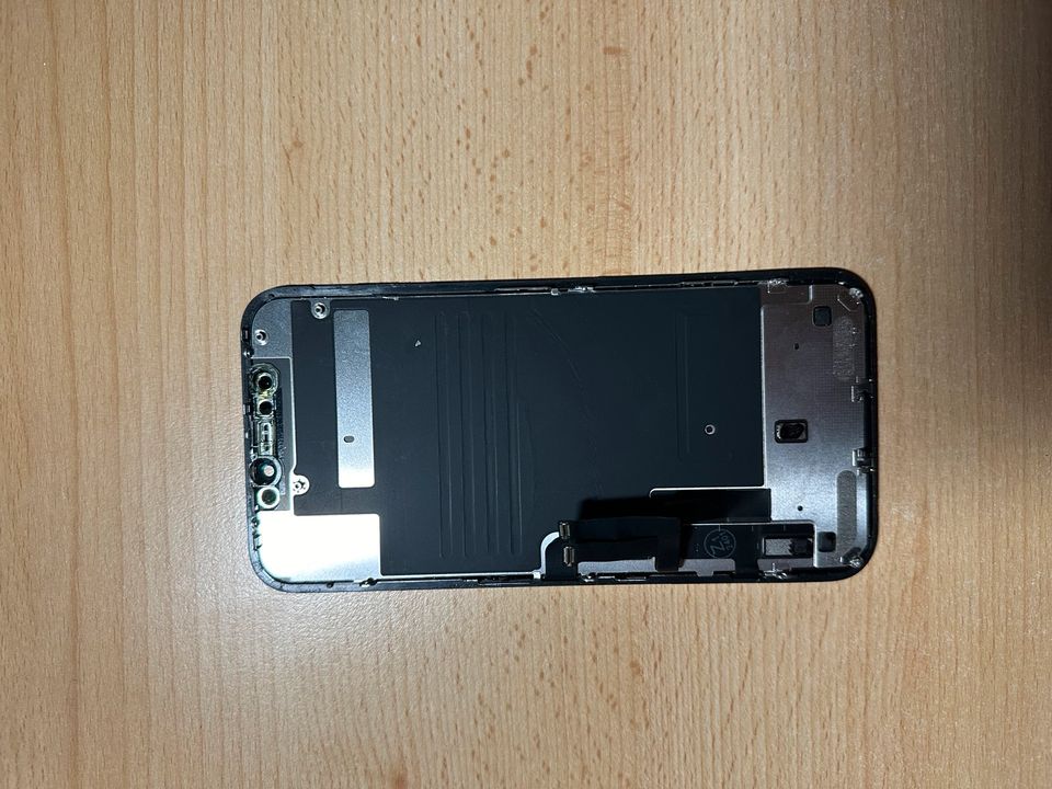 iPhone 11 display in Manching
