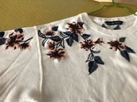 Weißes Sweatshirt , bestickt mit Blumen. Gr.164 Hessen - Schwalmstadt Vorschau