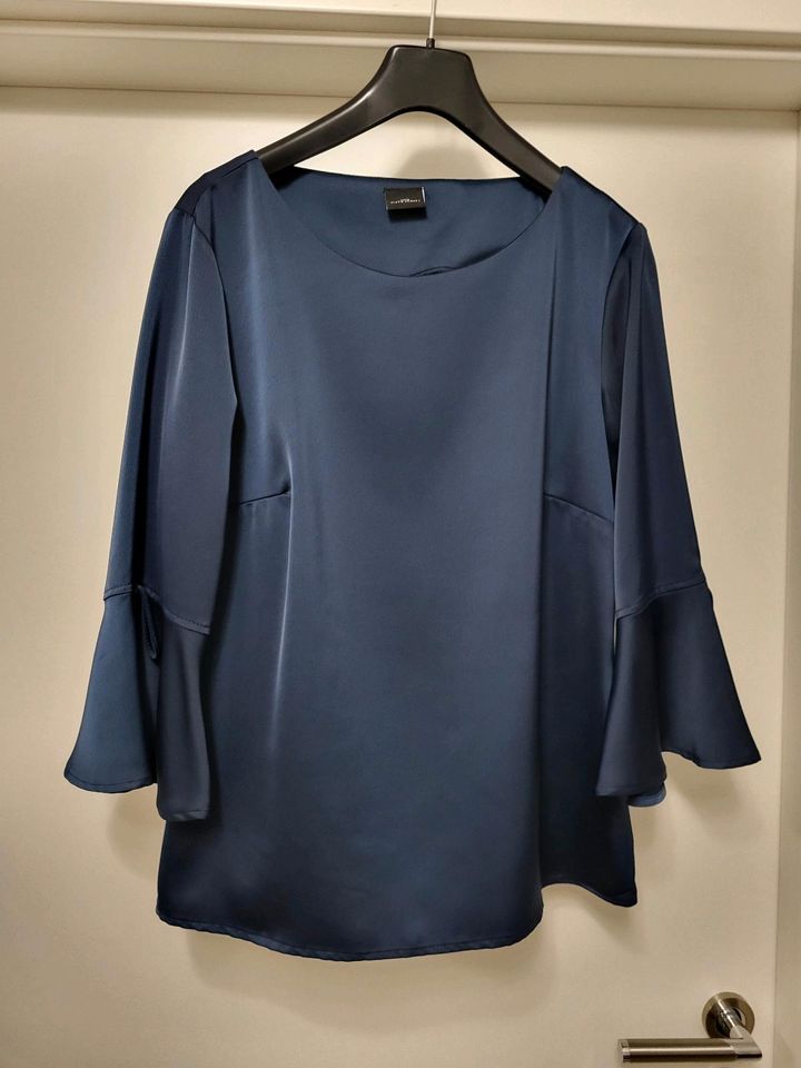 Bluse  aus Satin in Riethnordhausen