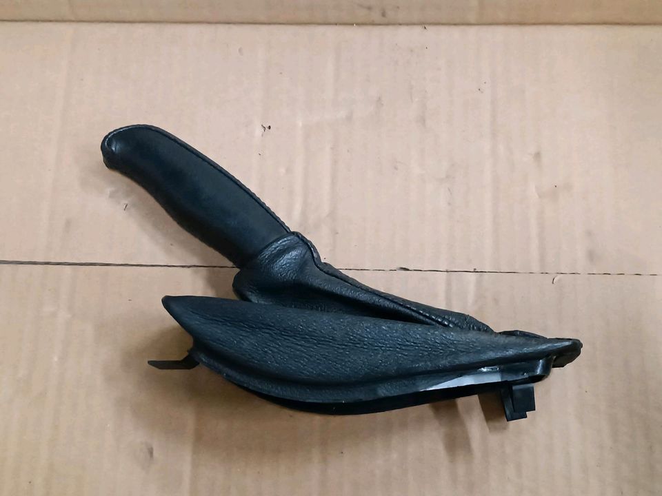 BMW E39 Handbremsgriff LEDER schwarz Handbremssack in Eppertshausen