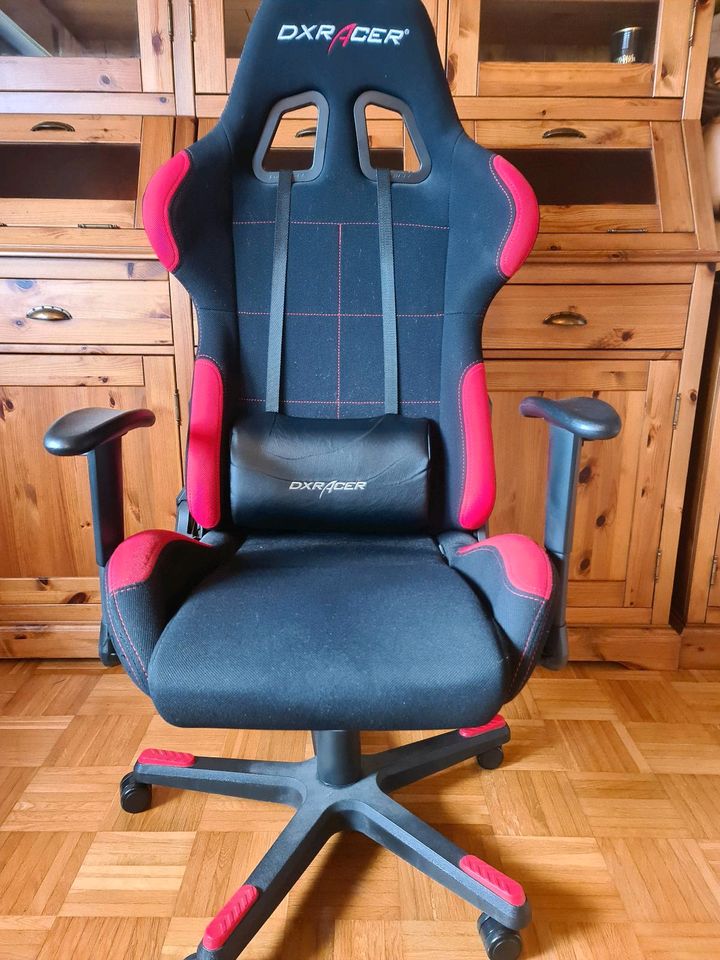 Gaming Drehstuhl von DXRACER! Schwarz-rot in Bad Kreuznach