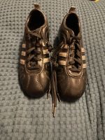 Adidas Fußball-Schuhe Gr. 35 Kreis Pinneberg - Quickborn Vorschau