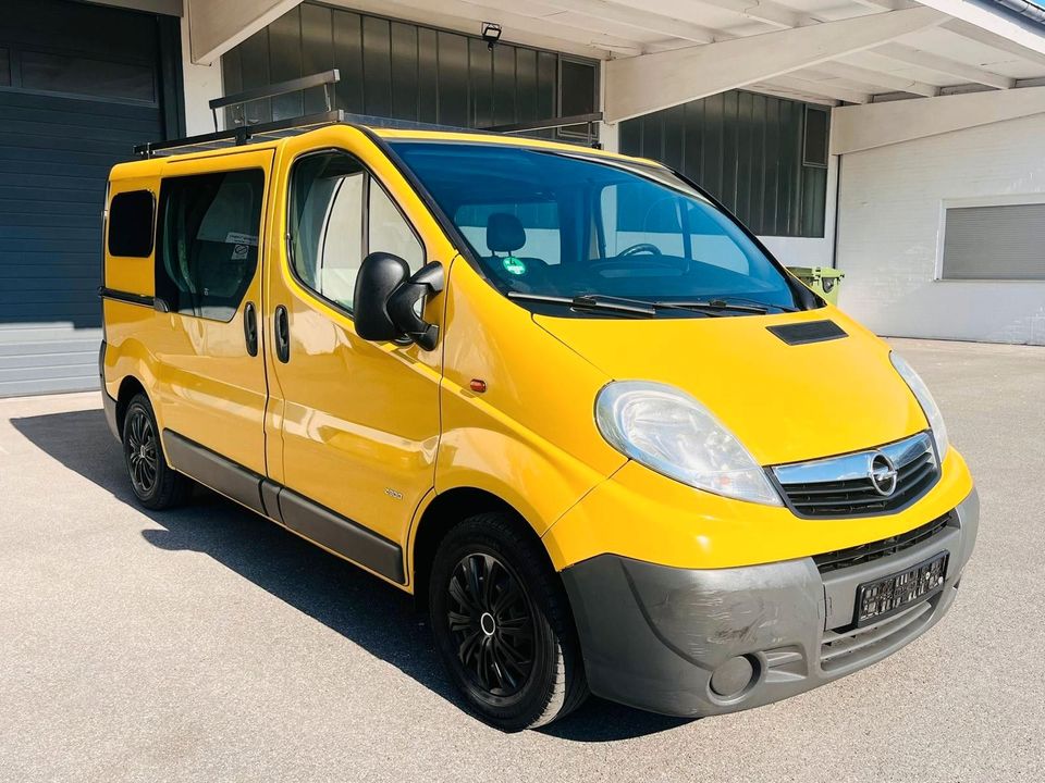 Opel Vivaro 2.0 CDTI L1 H1 Kasten*Klima*2xSchiebetür* in Essen